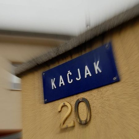 Guesthouse Konti Rijeka Bagian luar foto