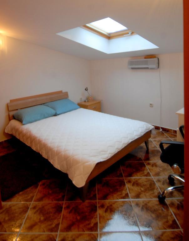 Guesthouse Konti Rijeka Ruang foto